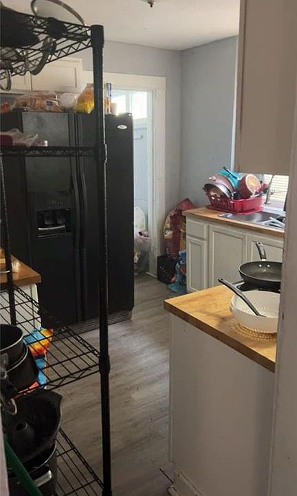 2nd image of 3334 College Ave