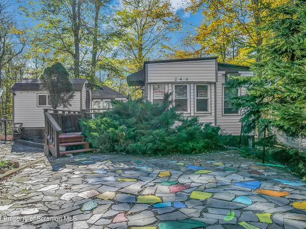 246 Otter Ct, Gouldsboro, PA 18424