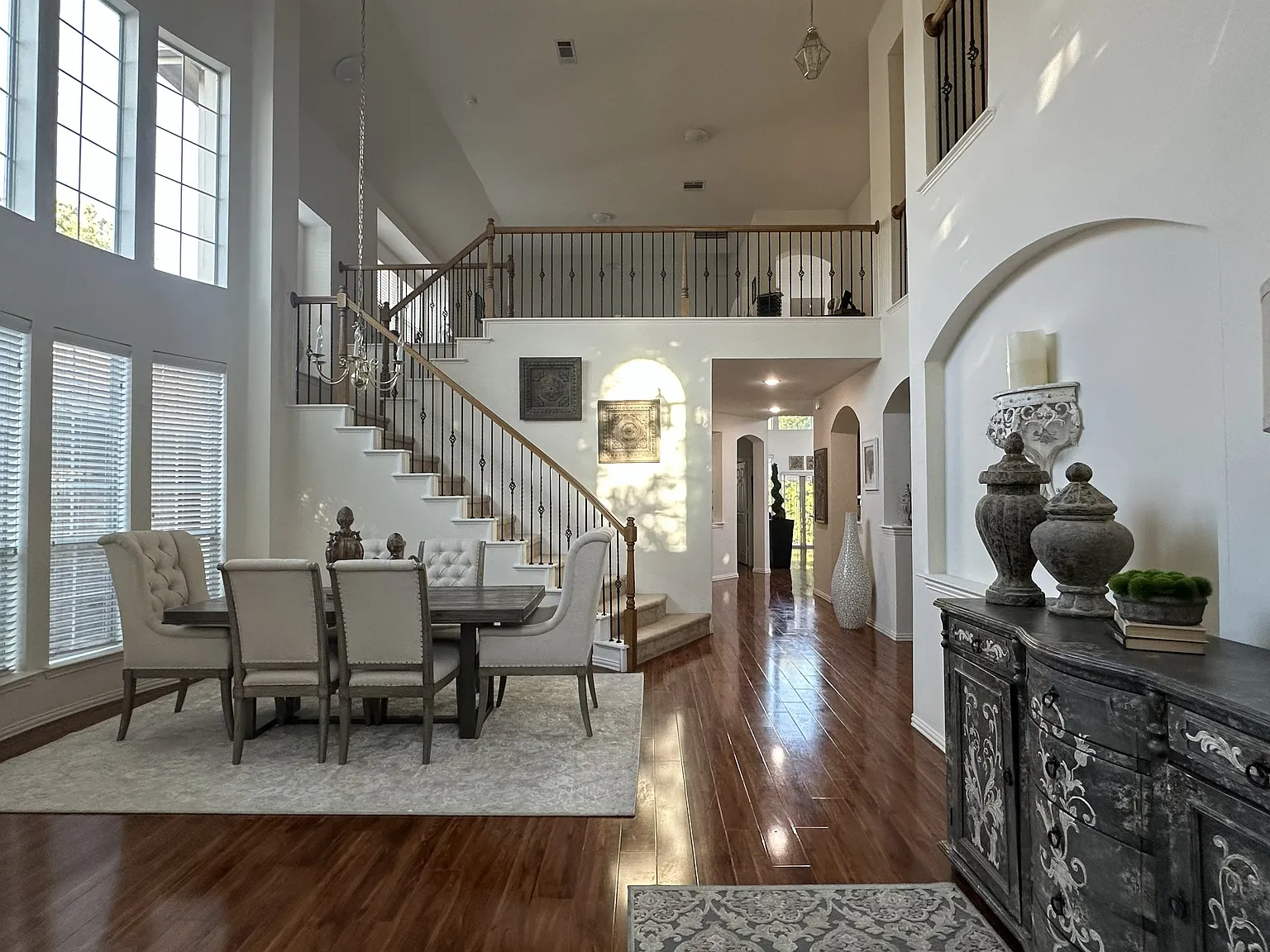 3108 Crossridge Dr — Photo 2
