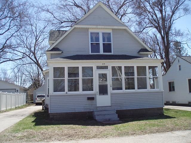 1st image of 24 W 27th St