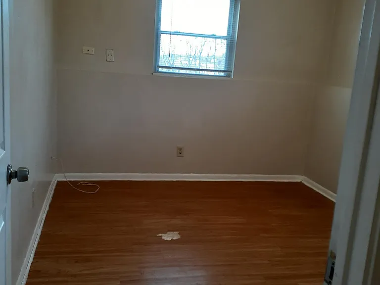 5601 E 139th Ter #D — Photo 13