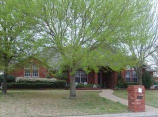 620 Retoma Park Dr, Robinson, TX 76706