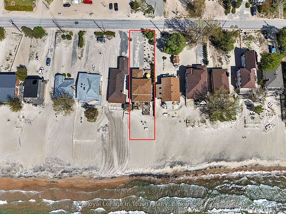 5th image of 1092 Tiny Beaches Rd S