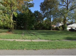 1165 Oak Knoll Ave SE, Warren, OH 44484