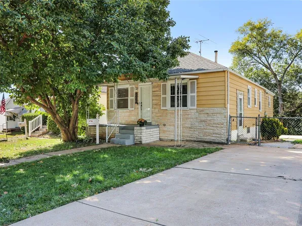 1339 Fairmount Ct, Saint Louis, MO 63139