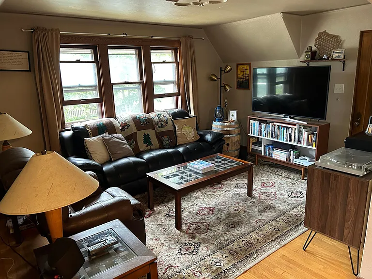 6424 W Wright St #UPPER — Photo 13