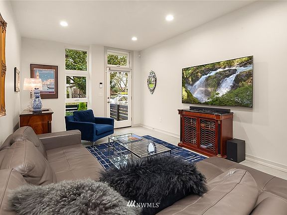 3rd image of 5511 B 4th Avenue NW