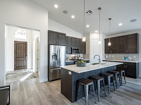 4th image of 2227 E Lava Bluff Dr Lot 33