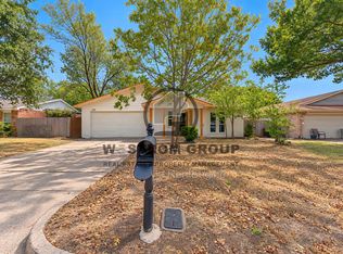 7212 Wayfarer Trl, Fort Worth, TX 76137