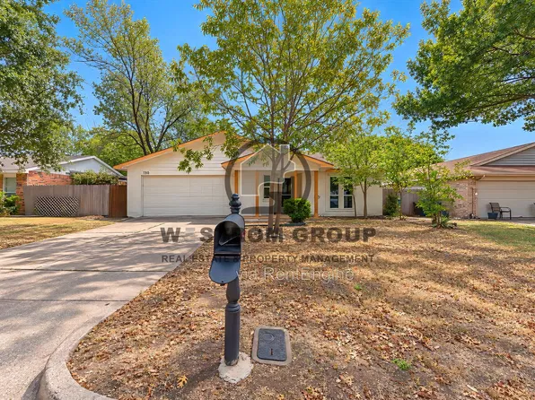 7212 Wayfarer Trl, Fort Worth, TX 76137