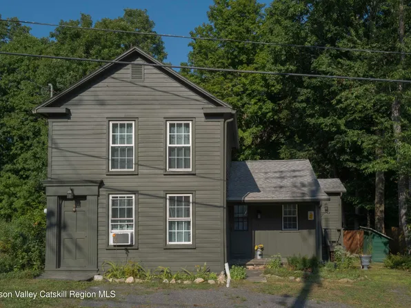 10 County Route 9, Hudson, NY 12534