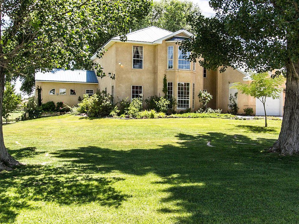 1st image of 21 Blackberry Ln