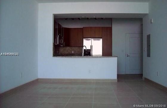 DINING / LIVING ROOM