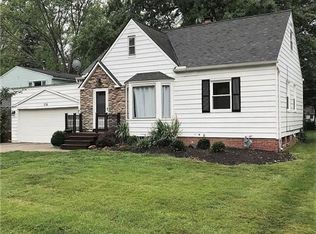 176 Beck Rd, Avon Lake, OH 44012