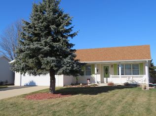 18973 Wild Rose Rd, New Paris, IN 46553