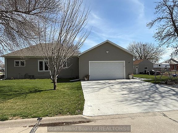 2nd image of 518 D St
