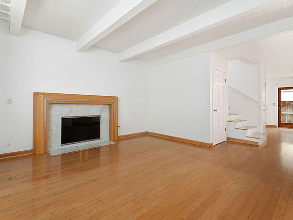 2nd image of 130 W Alamar Ave APT 3