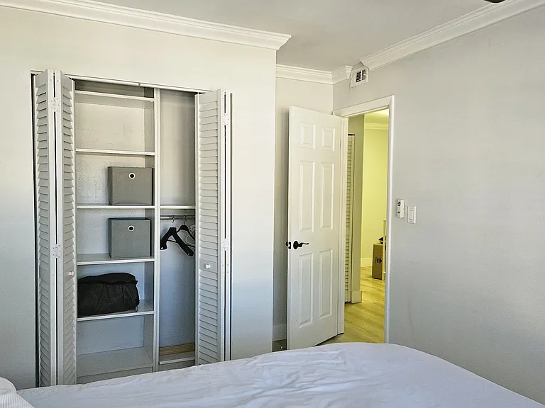 16446 NE 27th Pl #38 — Photo 32