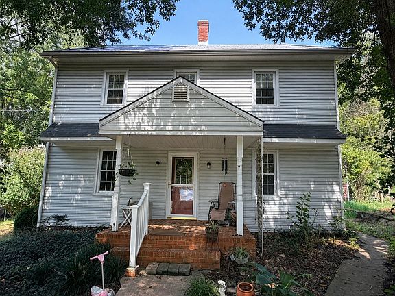 3rd image of 6 Samuel Bears Rd