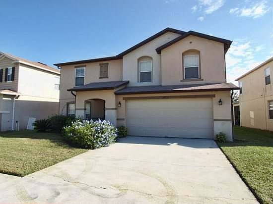 SL5P16833SVD-Orland-Rental-Villa-Exterior