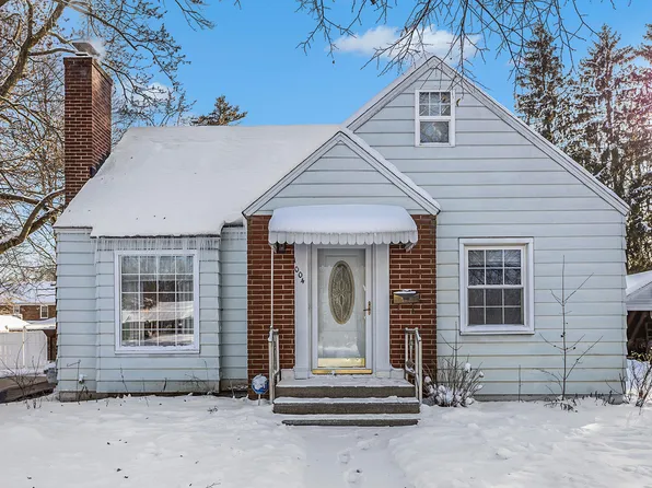 1004 Miller Rd, Kalamazoo, MI 49001