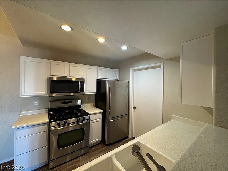 950 Seven Hills Dr #1723 — Photo 8