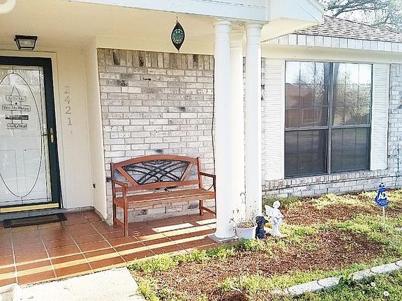 3rd image of 2421 University Dr