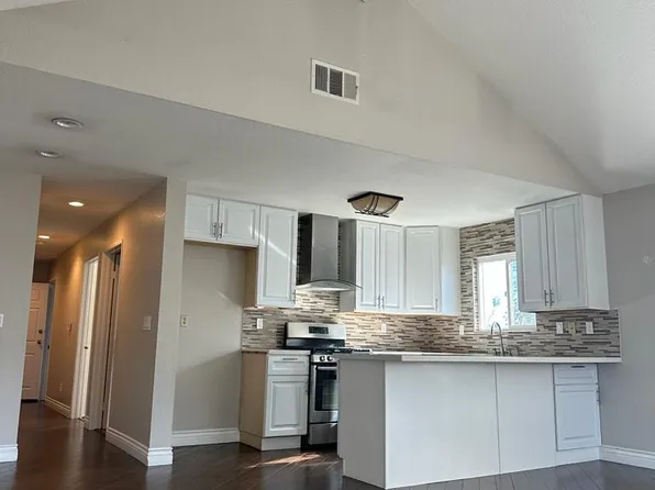 125 N Cabrillo Ave #3, San Pedro, CA 90731