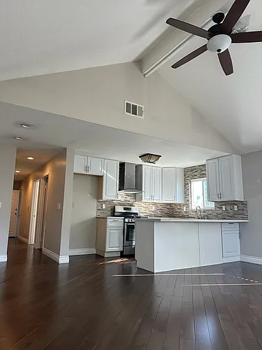 125 N Cabrillo Ave #3 Photo 1