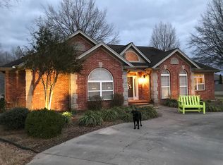 2306 Shady Grove Rd, Stuttgart, AR 72160