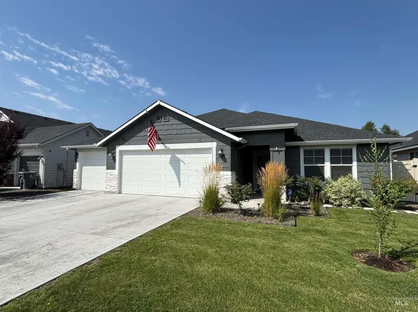 1151 N Bowknot Lake Ave, Star, ID 83669