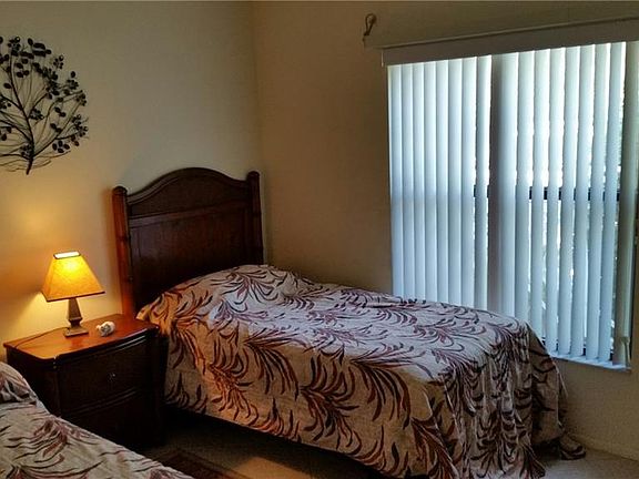5th image of 3320 Olympic Dr APT 116
