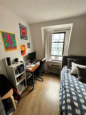 Rented by Point NYC | media 30