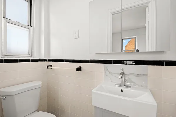 Sold by Douglas Elliman | media 24