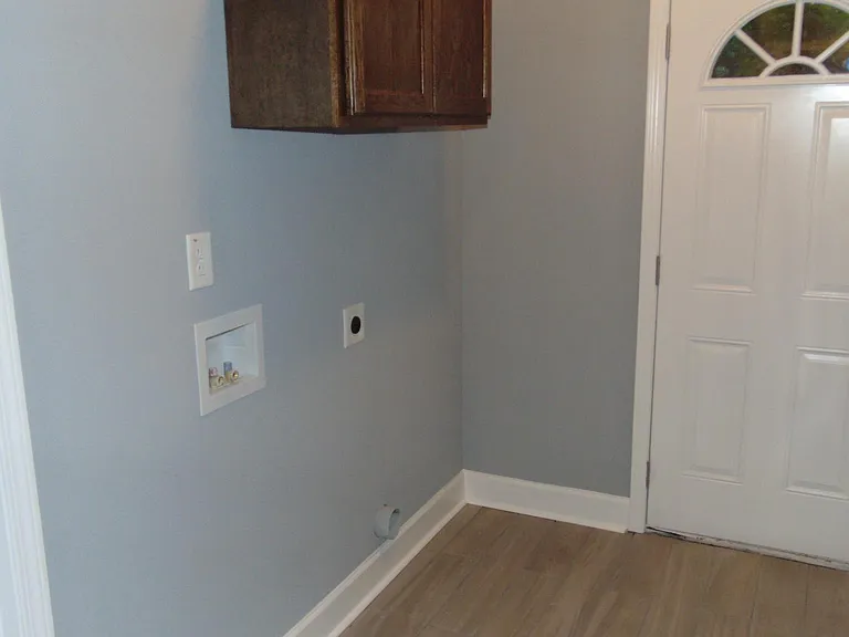 2327 Santee Ave — Photo 16
