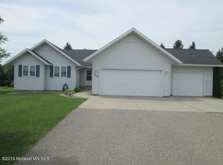 605 9th Dr NW, Perham, MN 56573