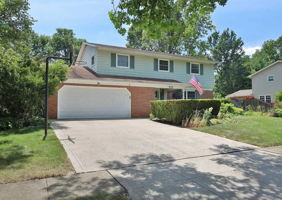 1st image of 209 Heischman Ave