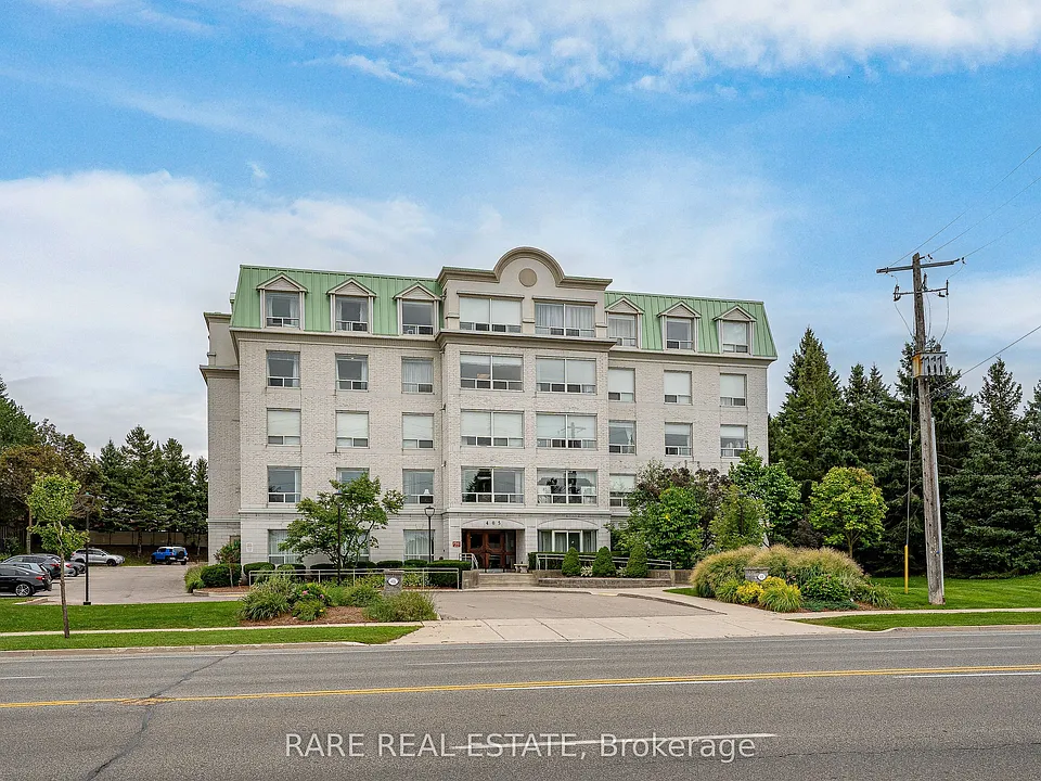 405 Erb St W #403