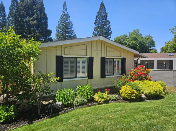 2 San Ardo Court, St. Helena, CA 94574