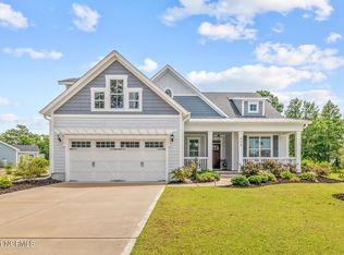 402 Lake Firefly Loop, Holly Ridge, NC 28445
