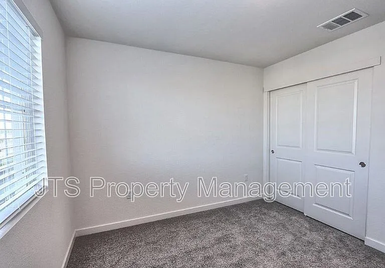 2097 Shady Tree Cir — Photo 49