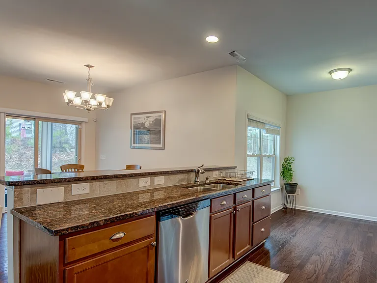 1928 Rustica Dr — Photo 5
