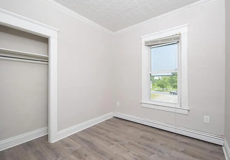 2433 Broadway #2 — Photo 17