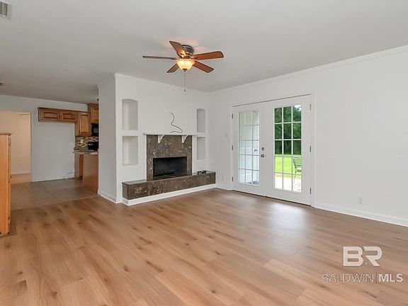 5th image of 6840 Highmont Dr