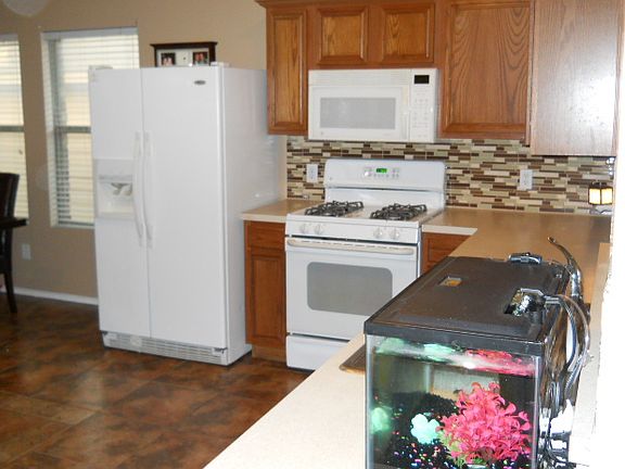 4th image of 705 Kentucky Derby Ln