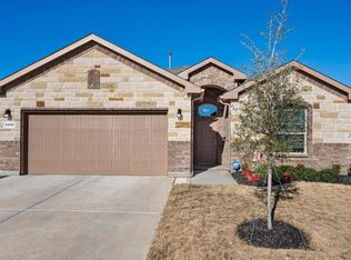 2412 Moon Ranch Dr, Weatherford, TX 76087