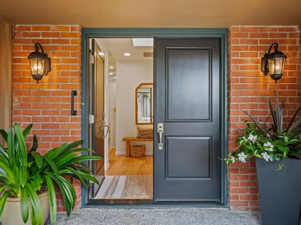 238 Del Mesa Carmel, Carmel, CA 93923