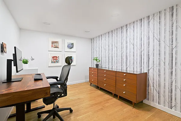 Sold by Compass | media 5