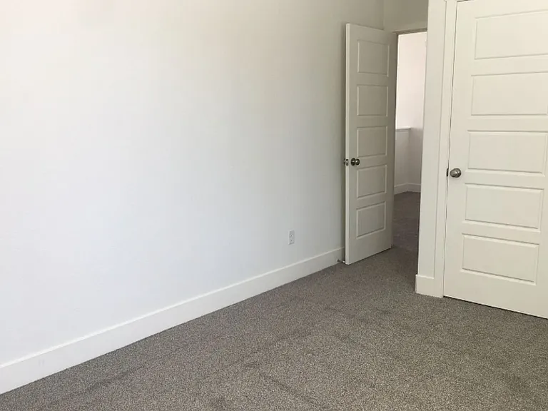 2387 Explorador Dr — Photo 20