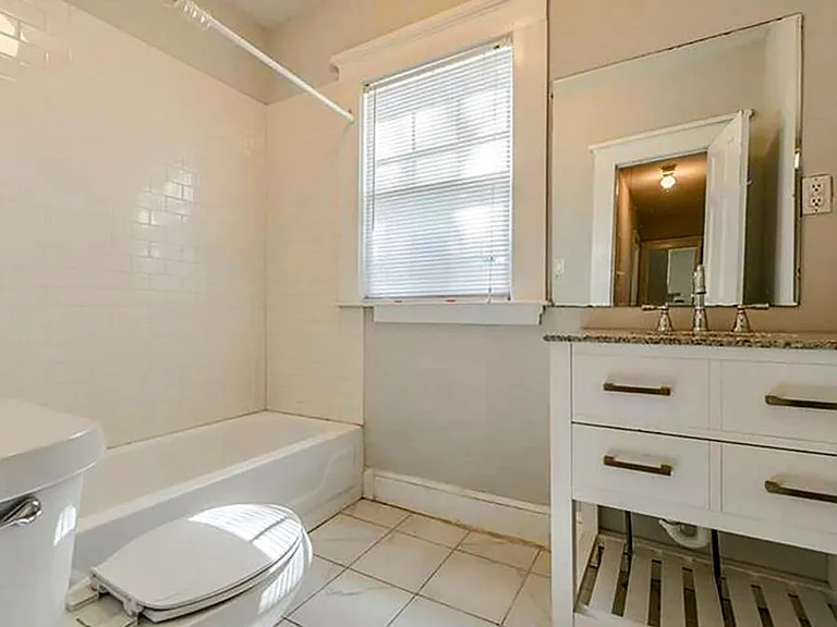 1191 Mansfield Ave NE #1191 — Photo 4